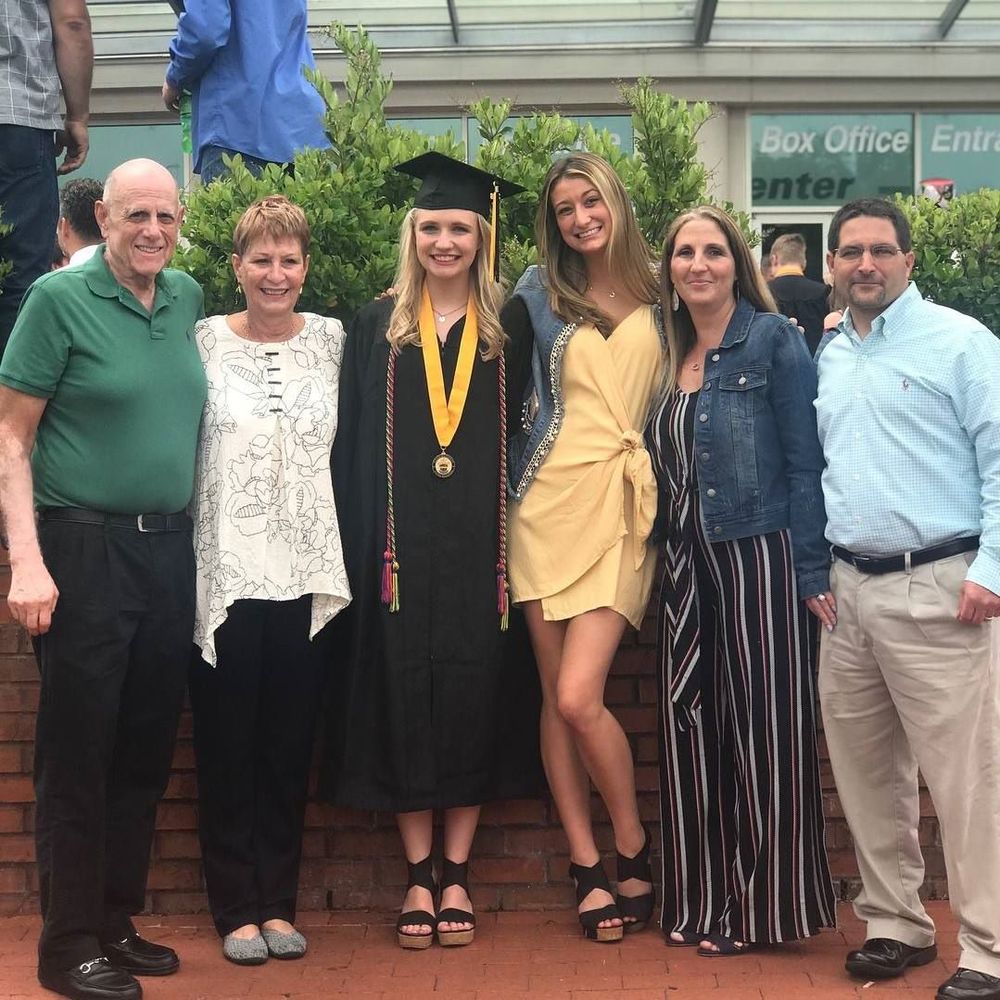 Meet your Posher, Kaleigh